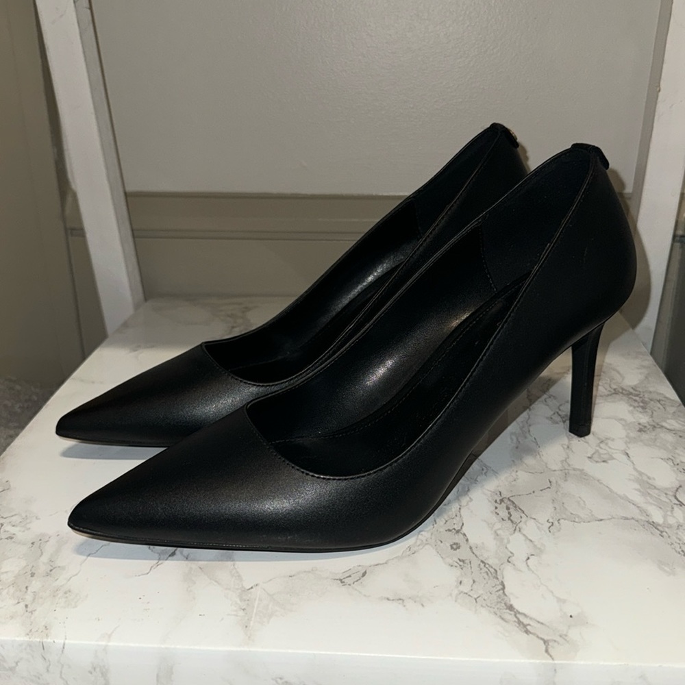 Michael Kors Alina Flex Pump | Size 8 💘
